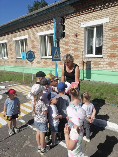 Каменская сельская библиотека