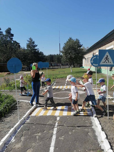 Каменская сельская библиотека